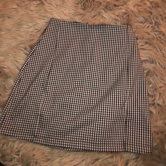 Brandy Melville Dresses & Skirts - Brandy melville skirt